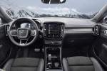 Volvo XC40 D4 R-Design 2017 года (WW)
